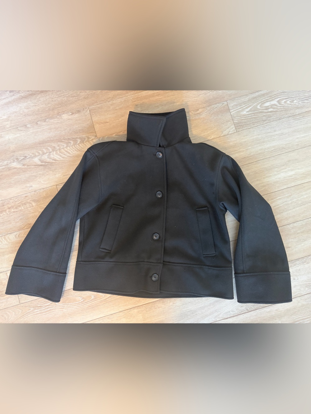 Short boxy black jacket H&M